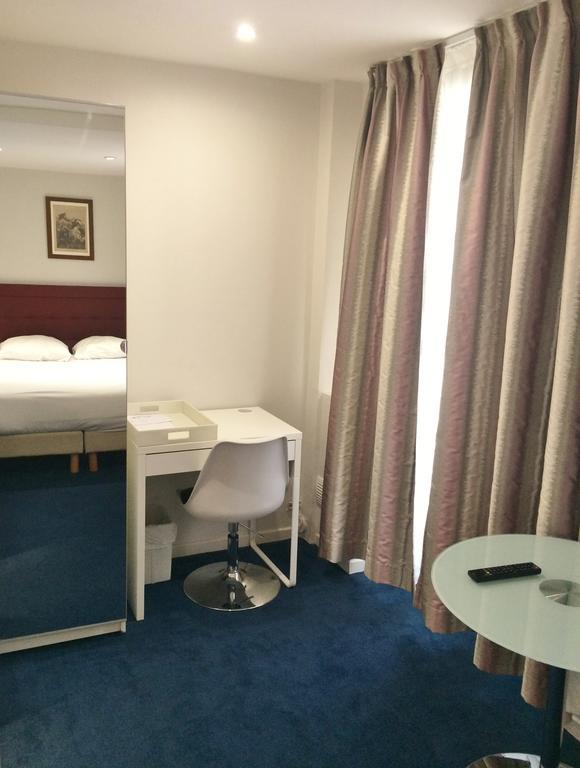 Hotel Savoy Párizs Szoba fotó