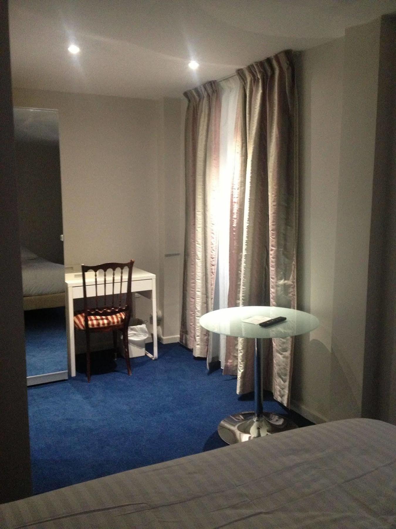 Hotel Savoy Párizs Kültér fotó